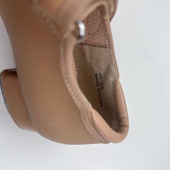 Linodes Velcro Closure Tan Girls Size 2 Tap Shoe - Picture 7 of 7
